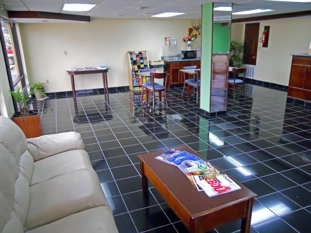 Americas Best Inn - Savannah Georgetown Interior foto